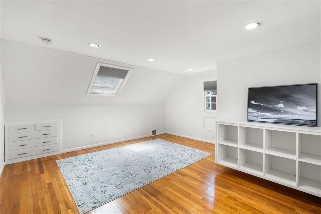 Photo of 21 Rose Dr