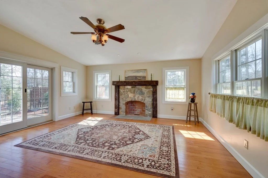 Photo of 232 Randall Rd