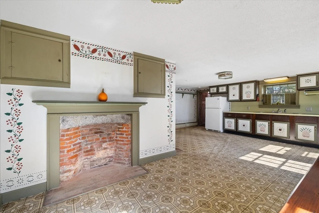 Photo of 5 Carpenter Hill Rd