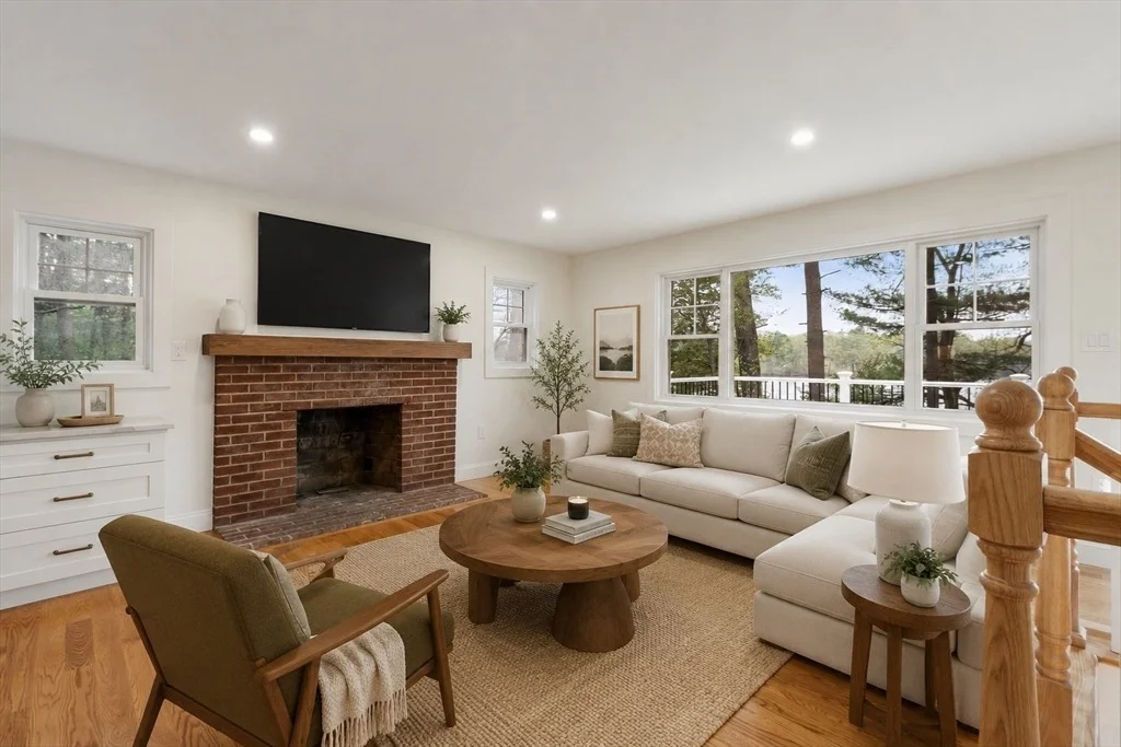 Photo of 50 Pine Grove Rd