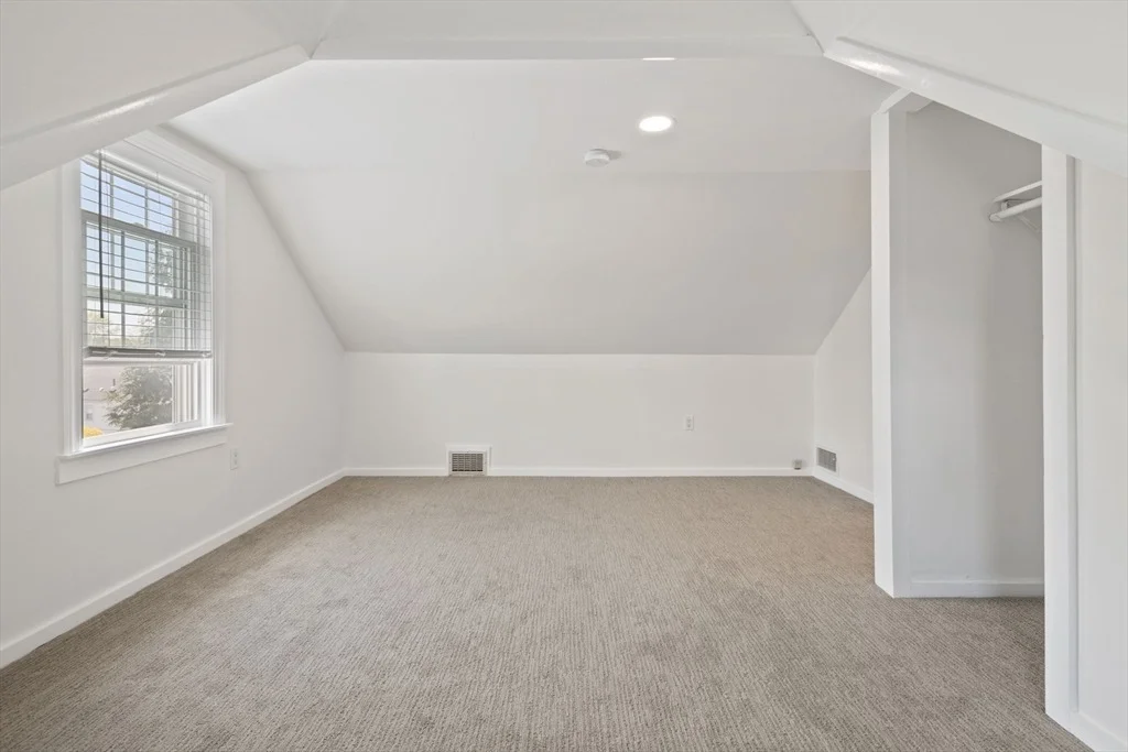 Photo of 54 Richgrain Ave