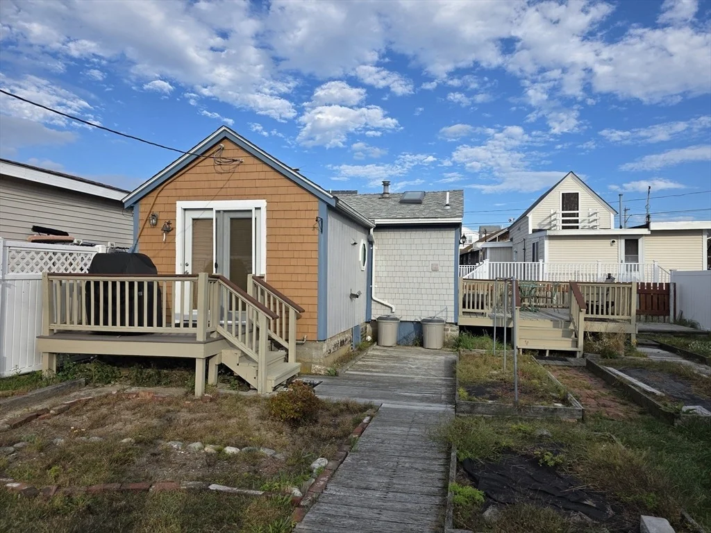 Photo of 101 Cable Ave