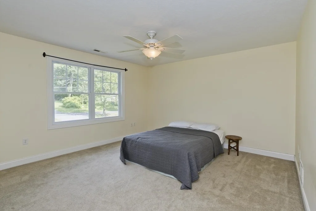 Photo of 25 Davis Rd