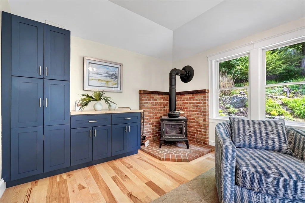 Photo of 45 Maple Rd