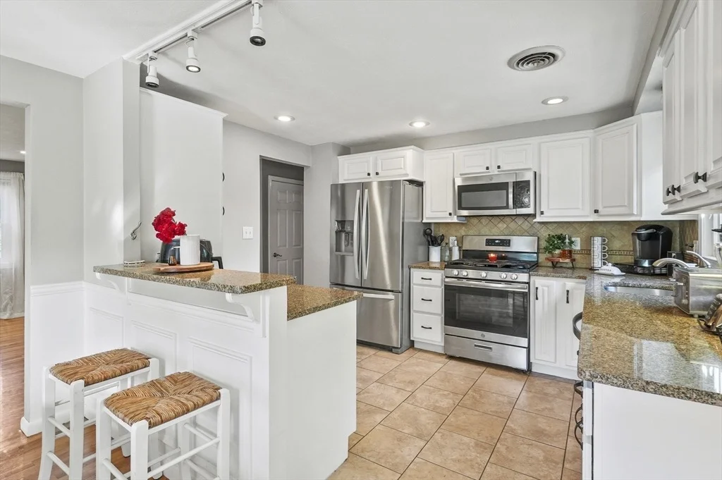 Photo of 5 Hawthorne Circle