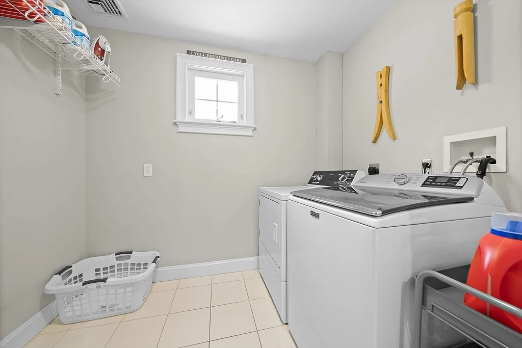 Photo of 146 Eleanor Dr