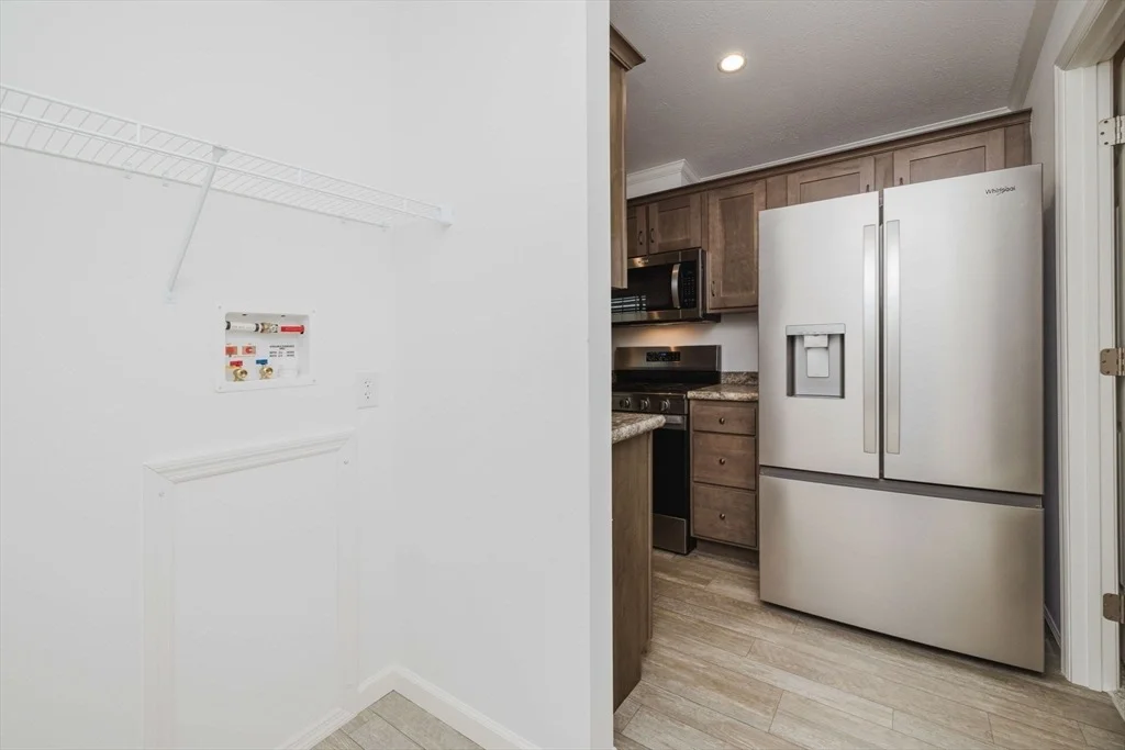 Photo of 80 Bally Dr