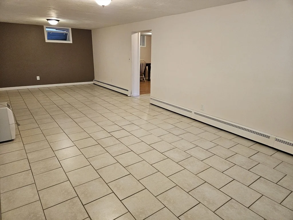 Photo of 461 River Rd