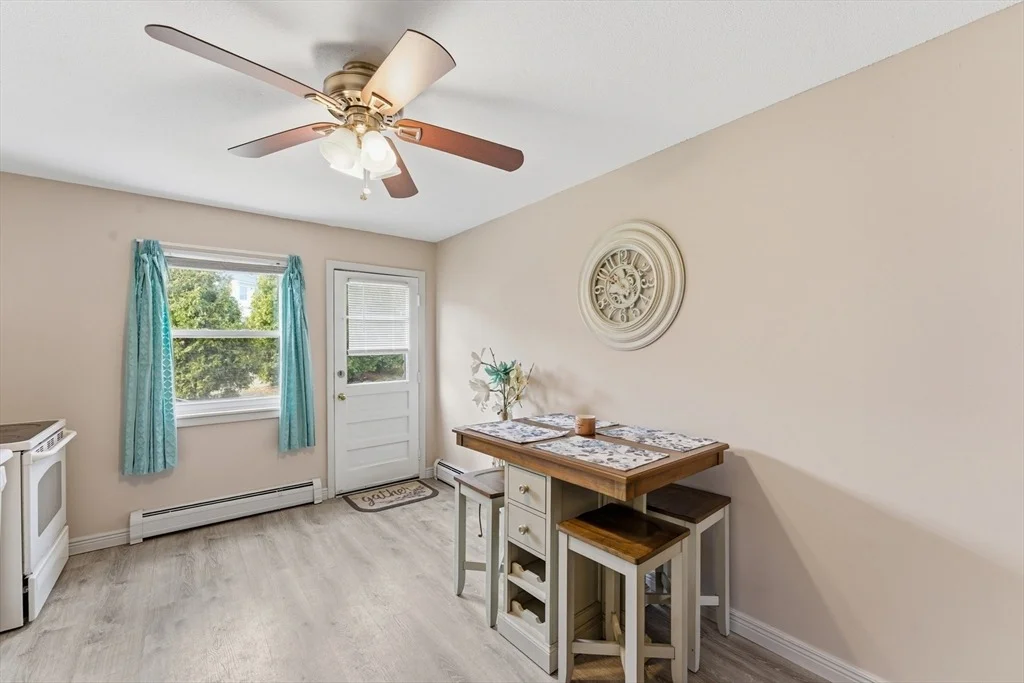 Photo of Unit B at 80 Colonial Cir