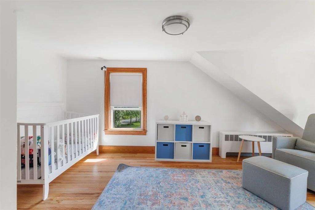 Photo of 5 Bates St