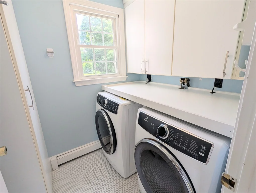 Photo of 11 Foxhill Rd