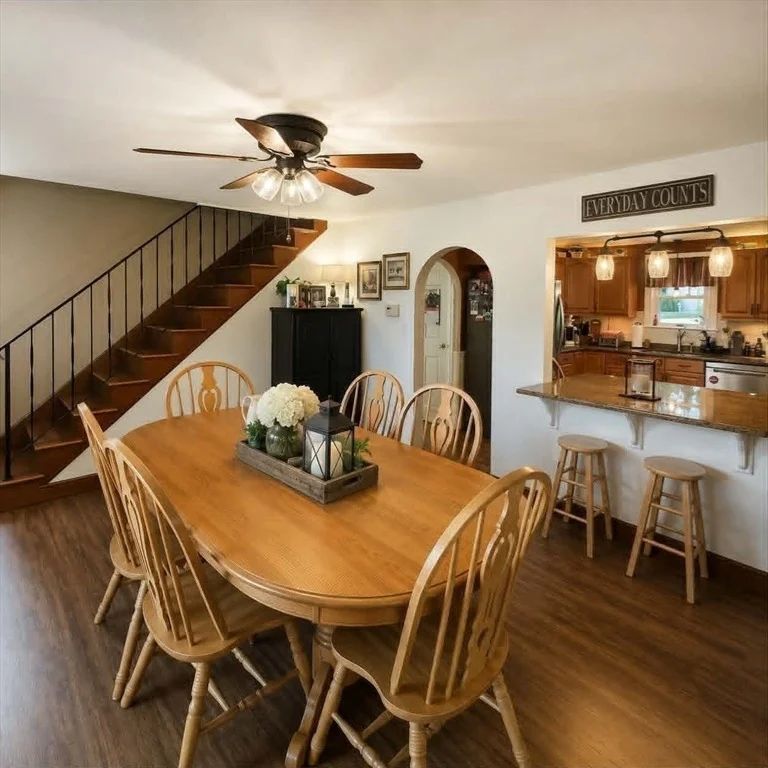 Photo of 18 Hunnewell Rd