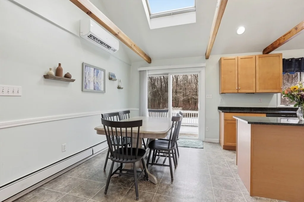 Photo of 8 Sweet Apple Tree Ln