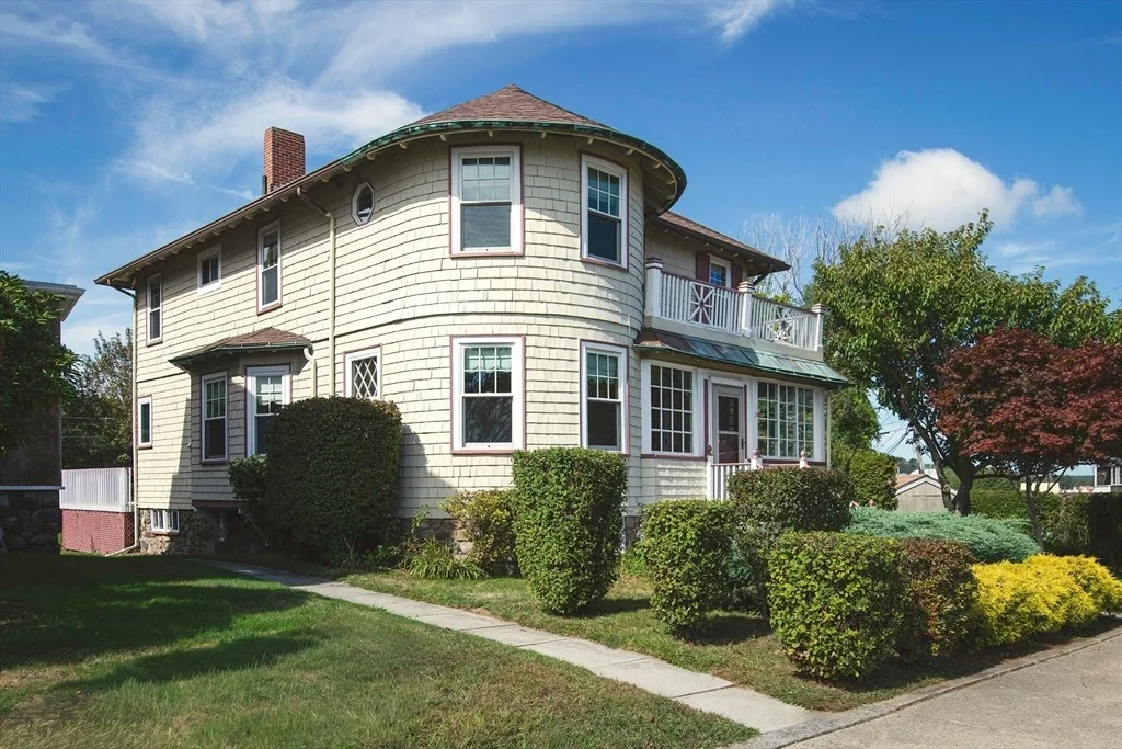 Photo of 7 Kent Cir