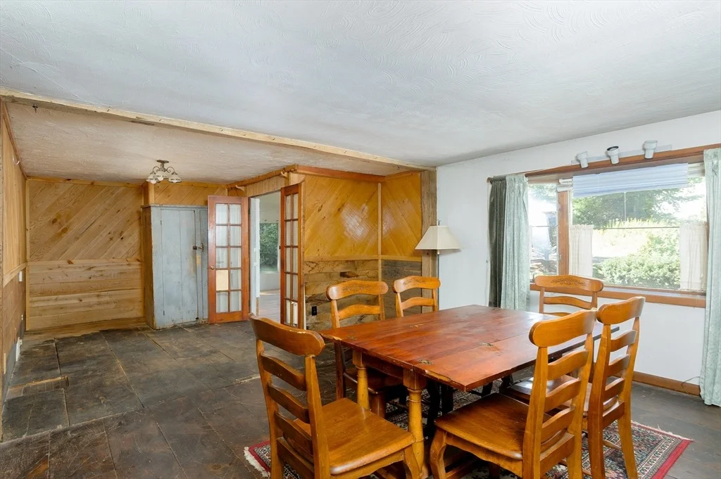 Photo of 34 Putnam Lane