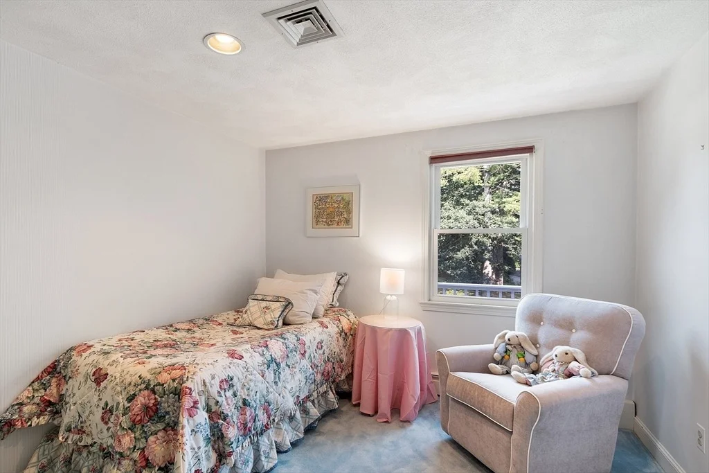 Photo of 4 Penobscot Way