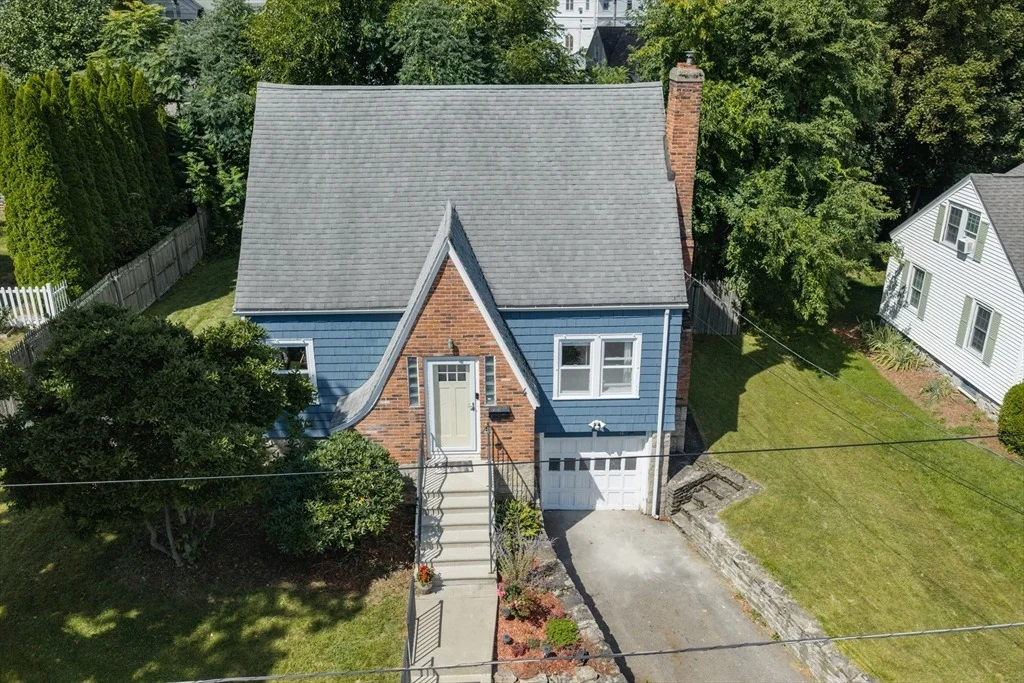 Photo of 4 Maxdale Rd