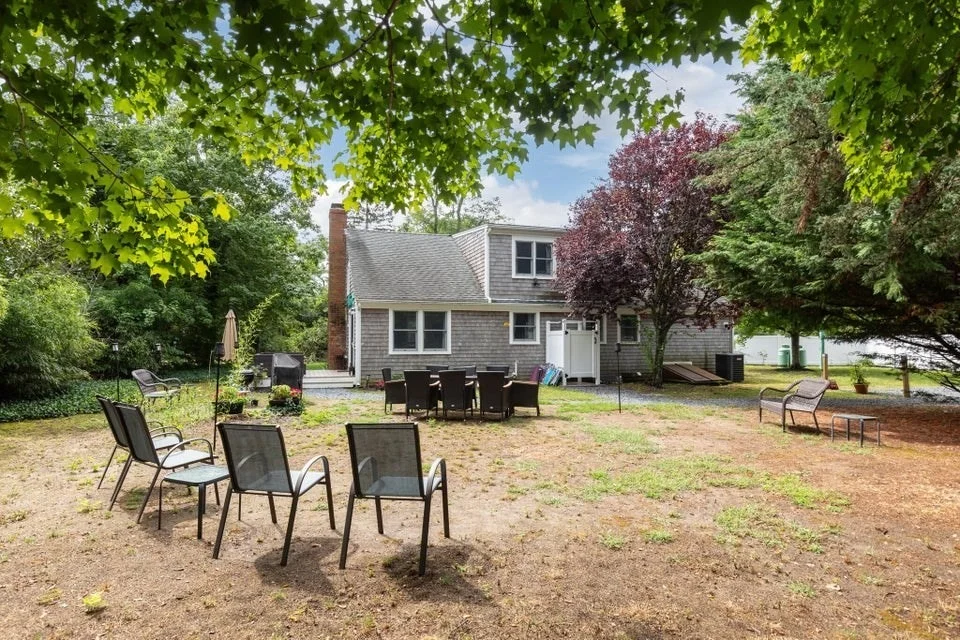 Photo of 720 Massasoit Road