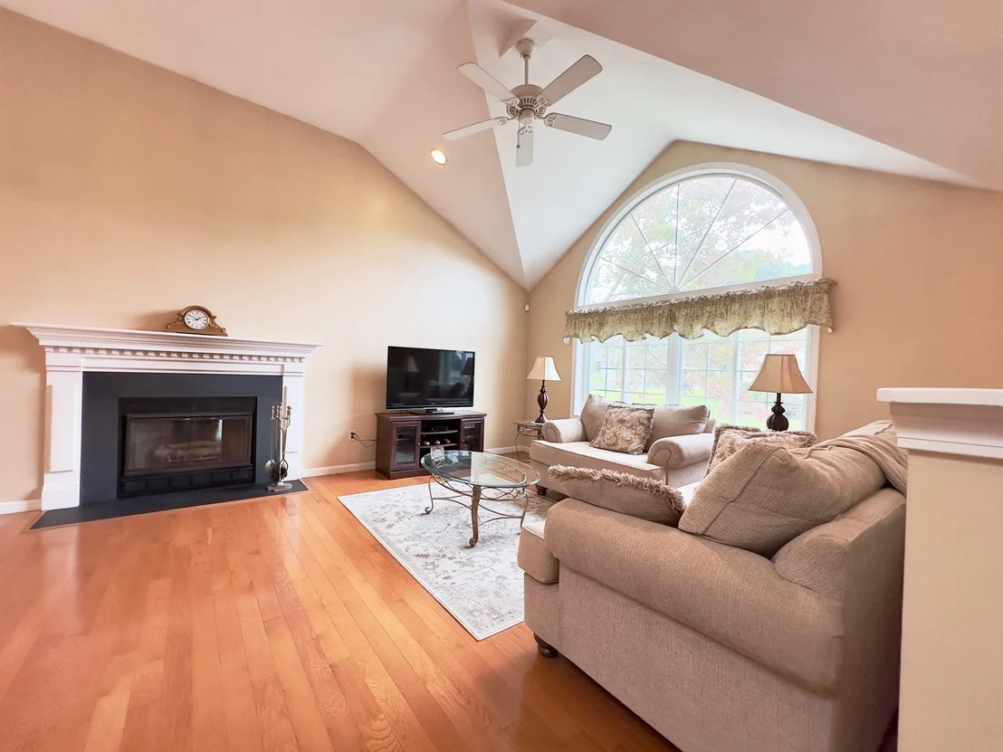 Photo of 75 Moreland Green Dr