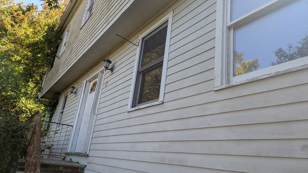 Photo of 17 Ferry Rd.