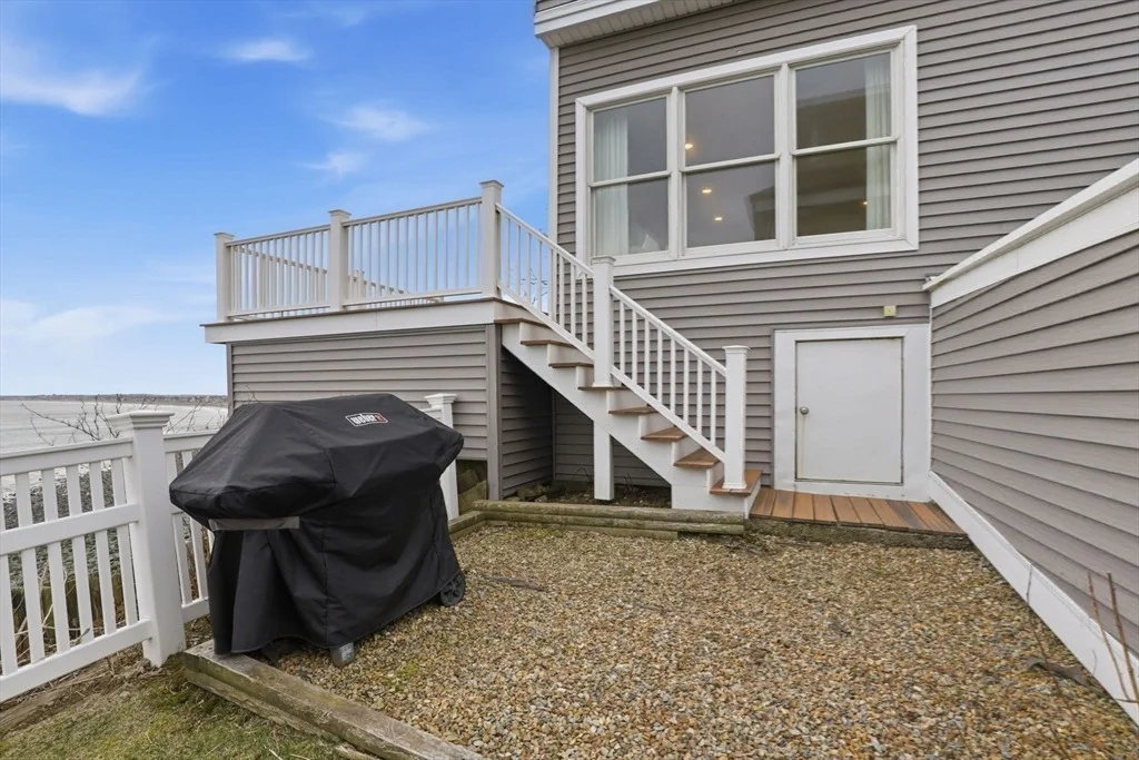 Photo of 60 Holbrook Ave