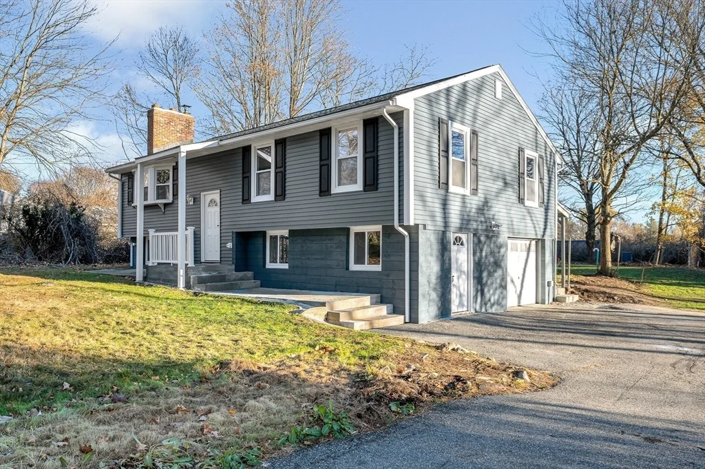 Photo of 4 Melody Ln