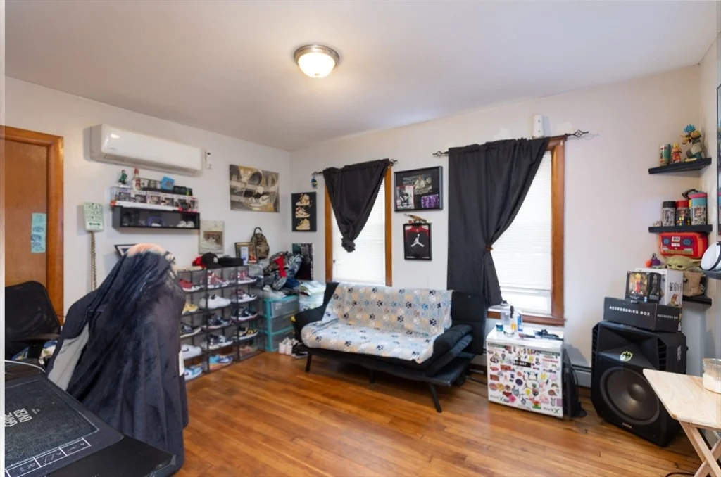 Photo of 76 Blackstone River Rd