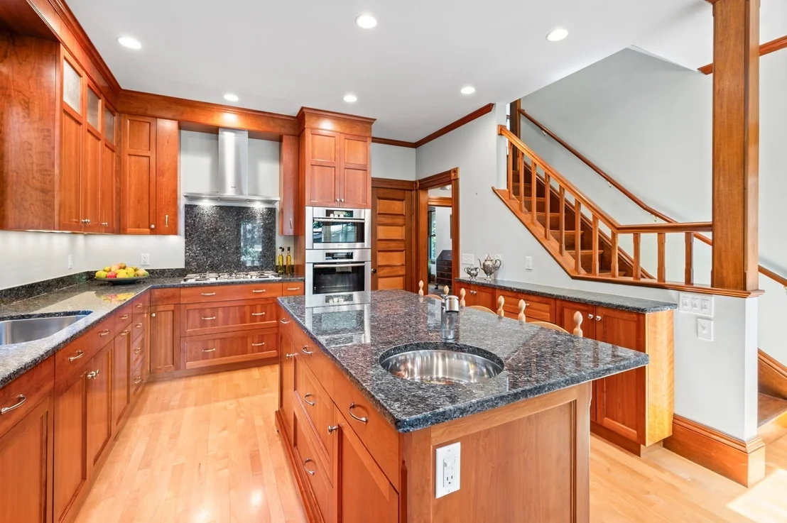 Photo of 8 Cypress Rd