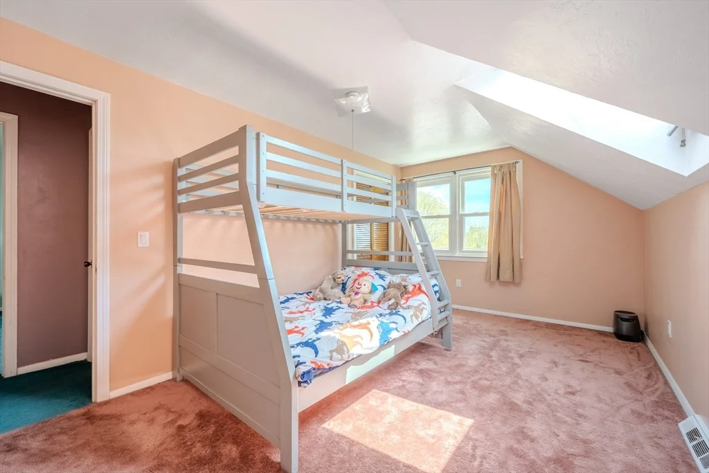 Photo of 38 Parsons Hill Dr