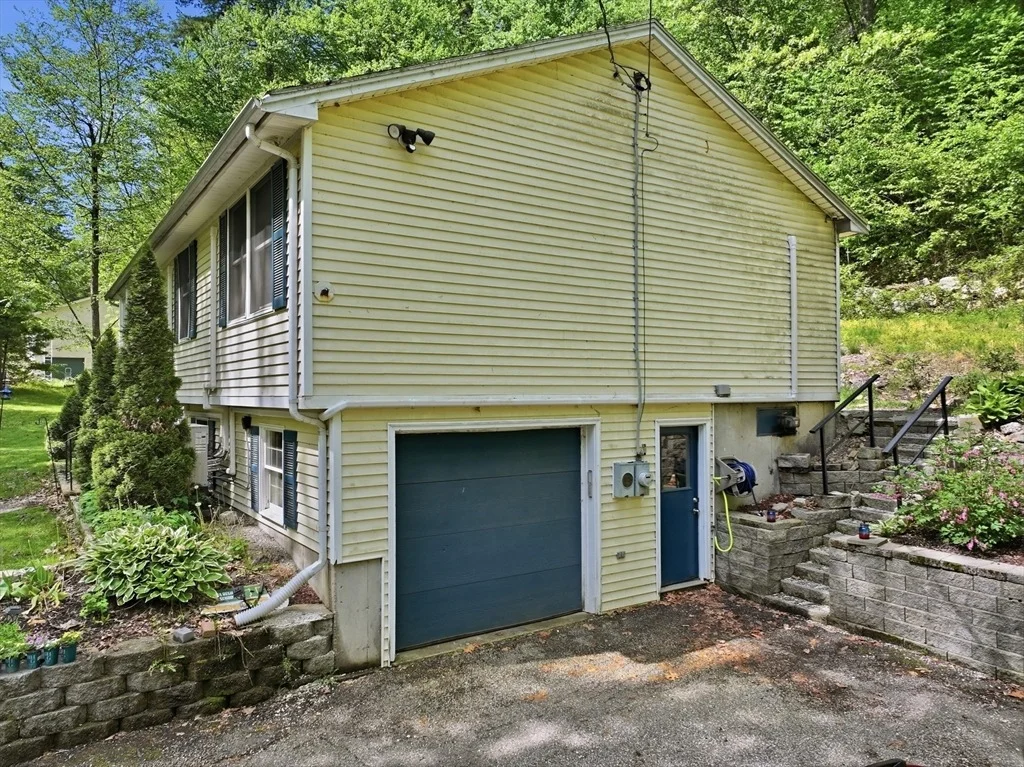 Photo of 87 Allen Road