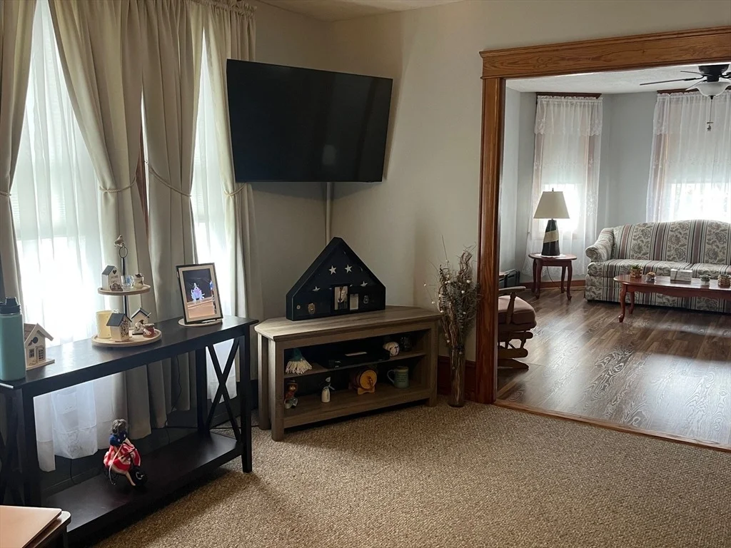 Photo of 103 Davis St