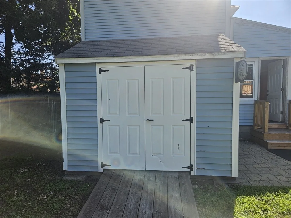 Photo of 399 Stevens