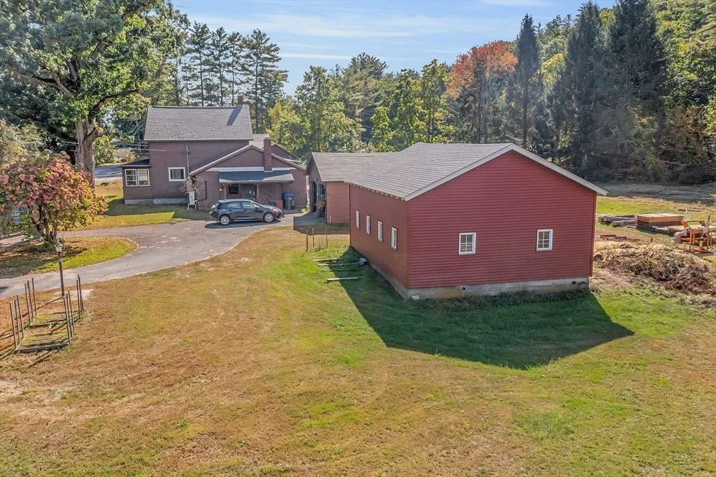 Photo of 330 N Orange Rd