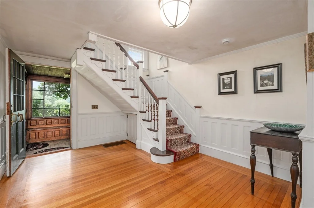 Photo of 33 Reservoir Drive