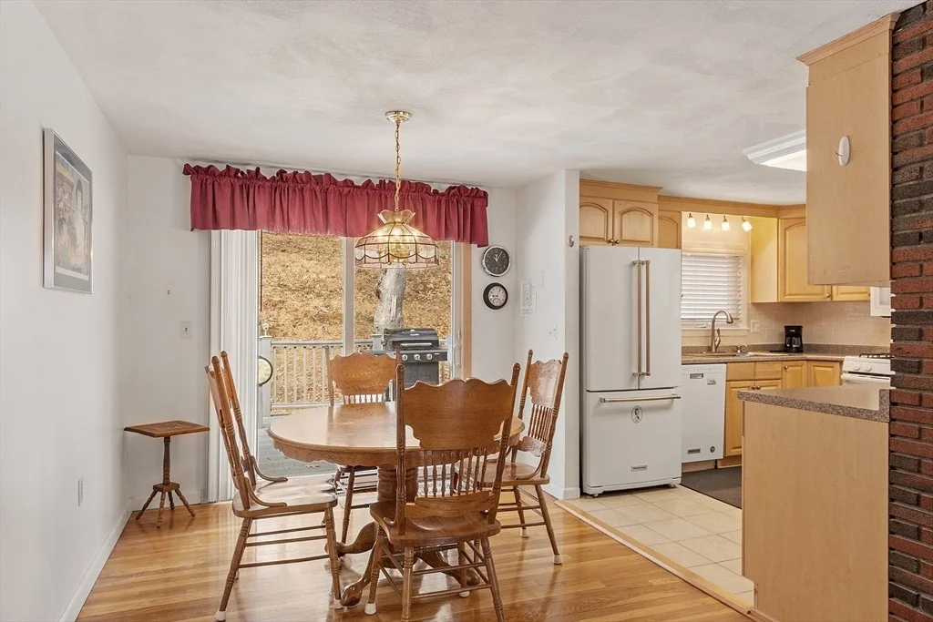 Photo of 17 Seneca Dr