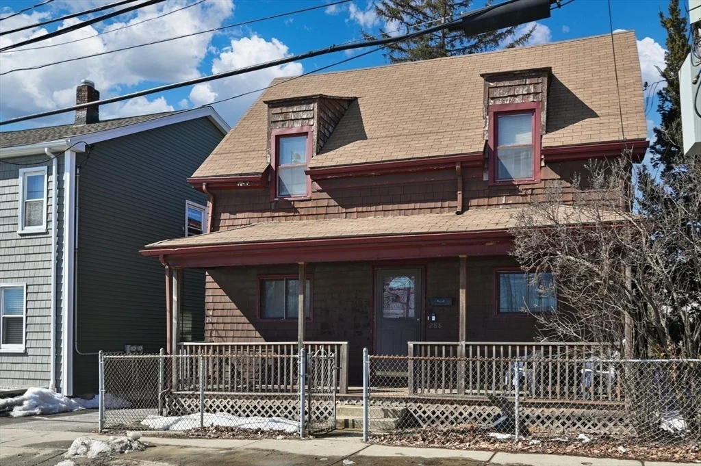 Photo of 288 Cedar St