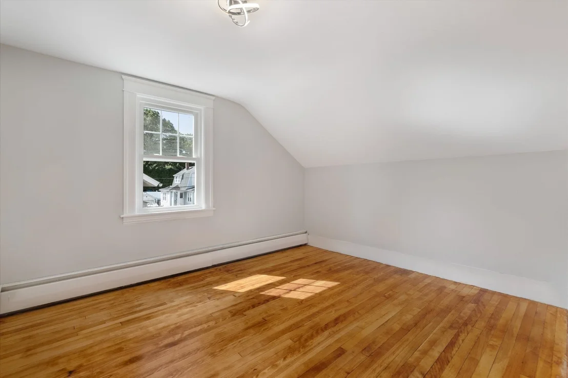 Photo of 308 Bridle Path