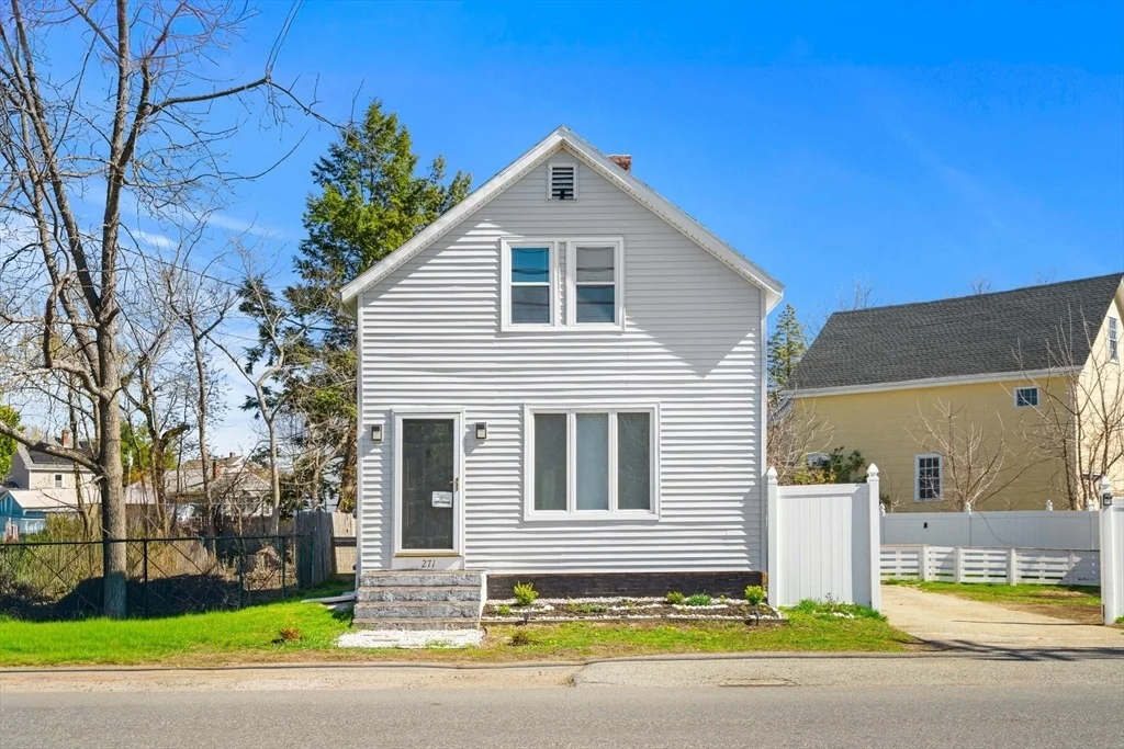 Photo of 271 Broadway