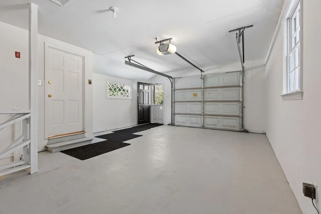 Photo of 200 Lumbert Mill Rd