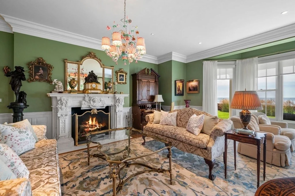 Photo of 17 Crowninshield Road