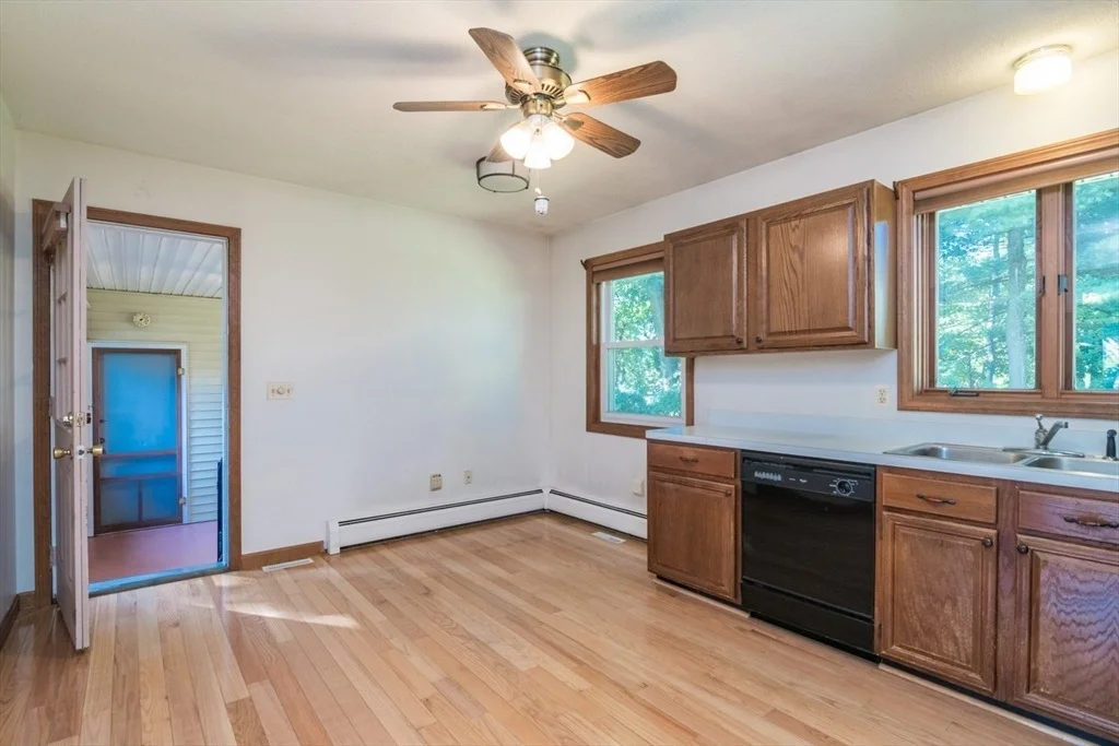 Photo of 63 Tinkham Rd