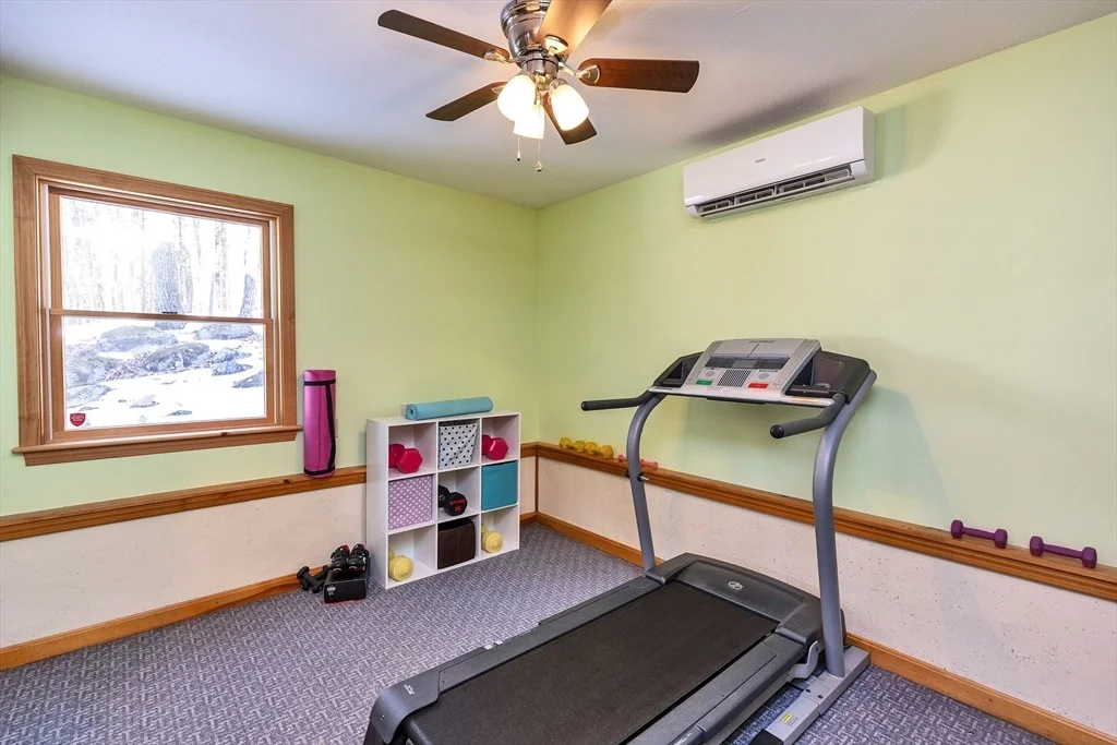 Photo of 44 Lakeview Drive