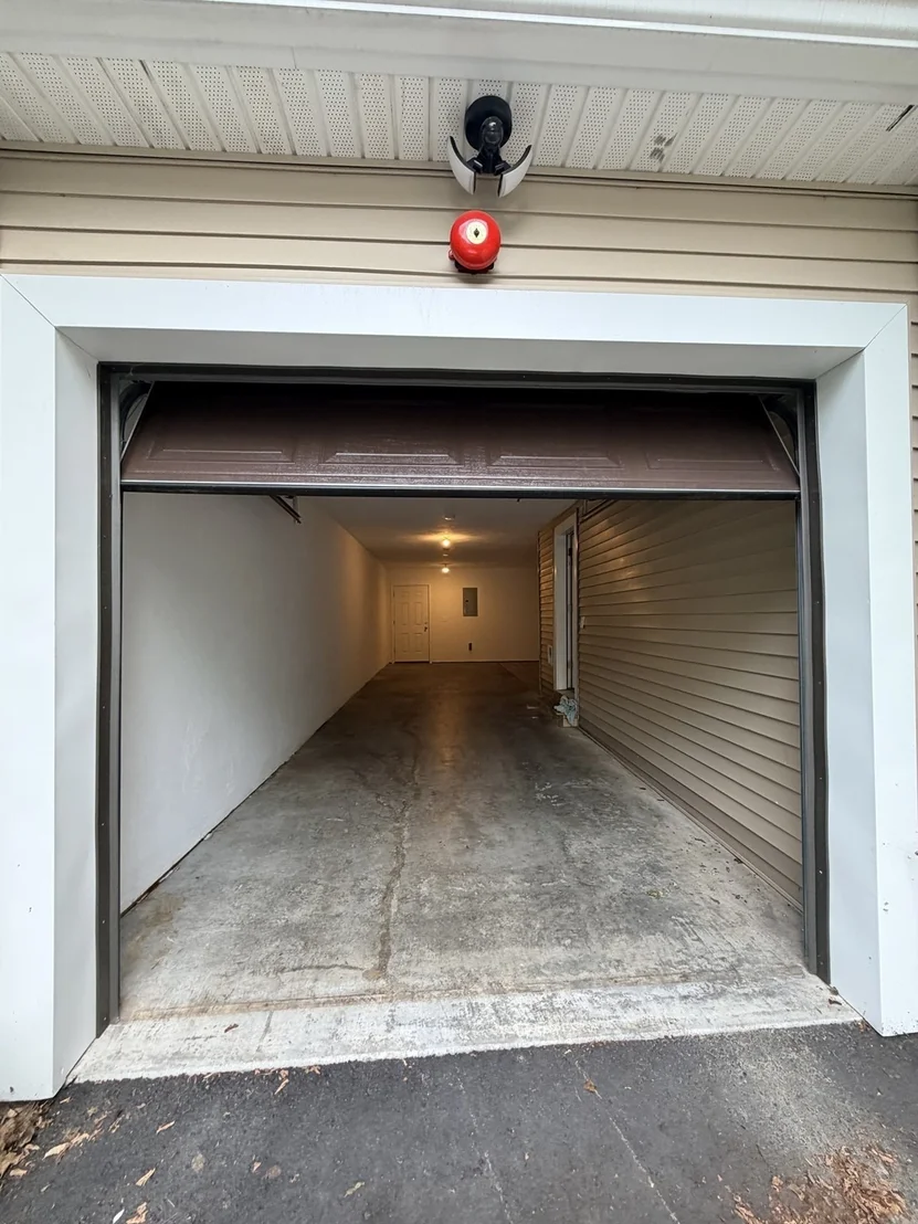 Photo of Unit 0 at 36 Standsh St