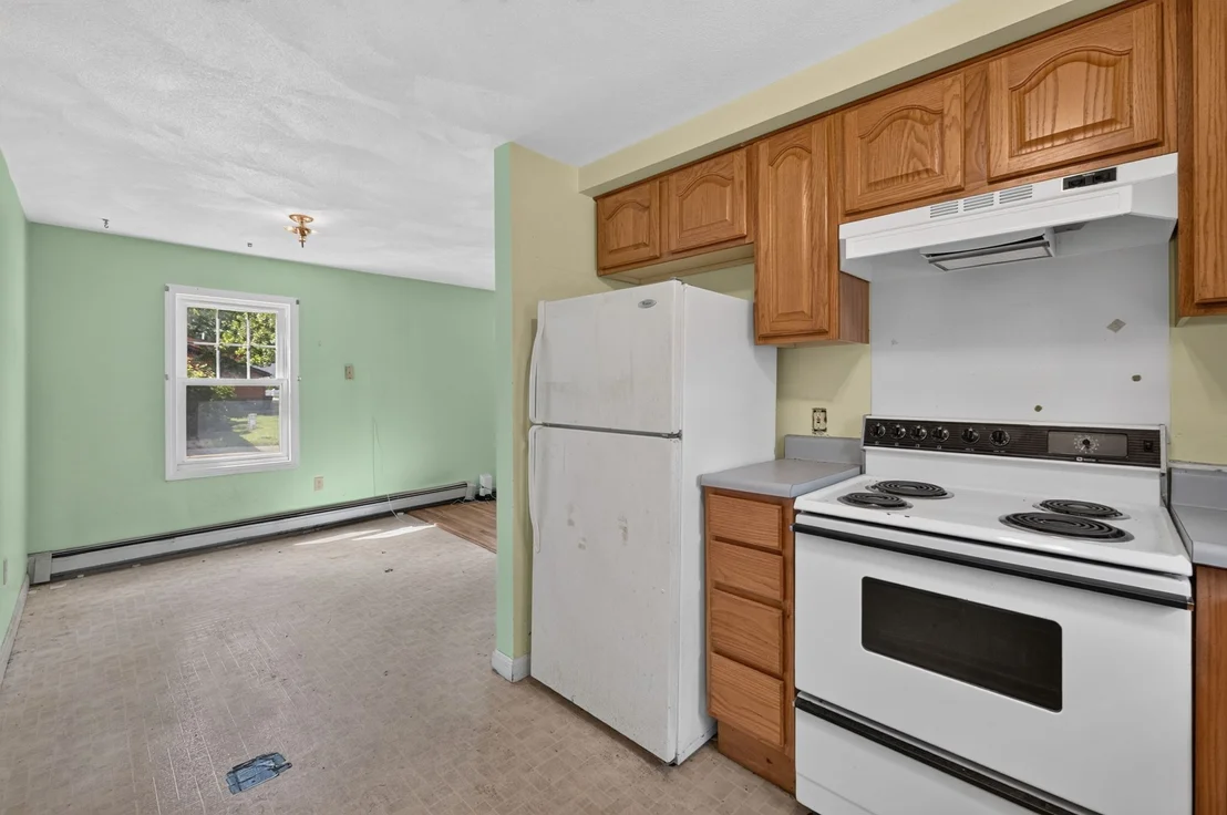 Photo of 17 W Cedar Rd
