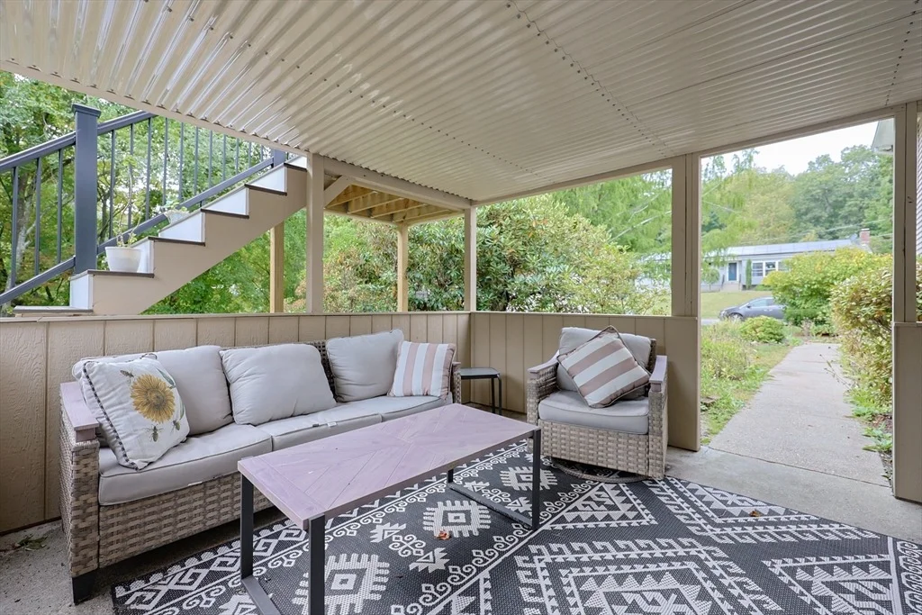 Photo of 7 Sara Dr