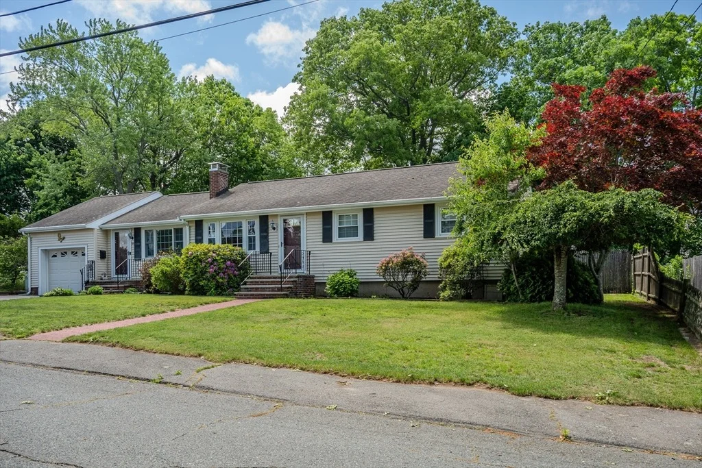 Photo of 54 Stearns Dr