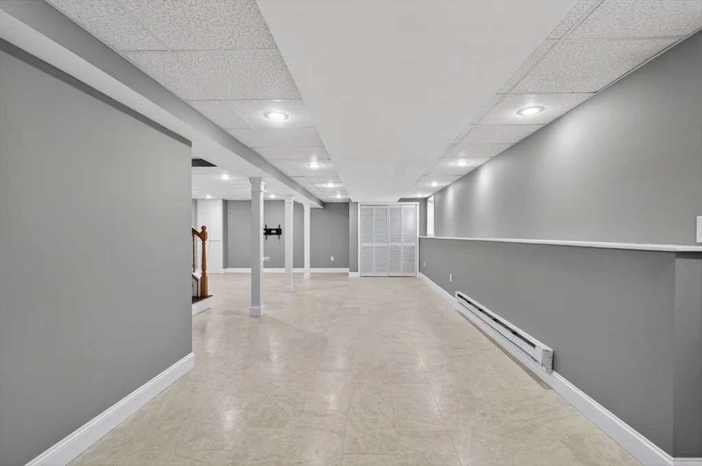 Photo of 30 Bucklin Rd