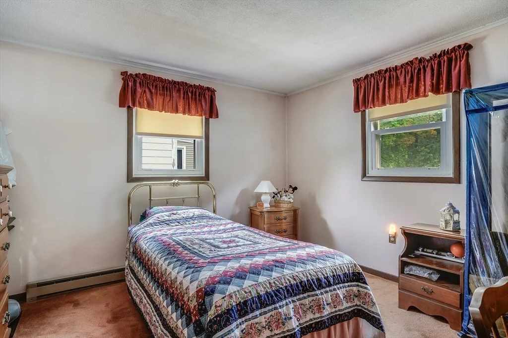 Photo of 42 Marique Dr
