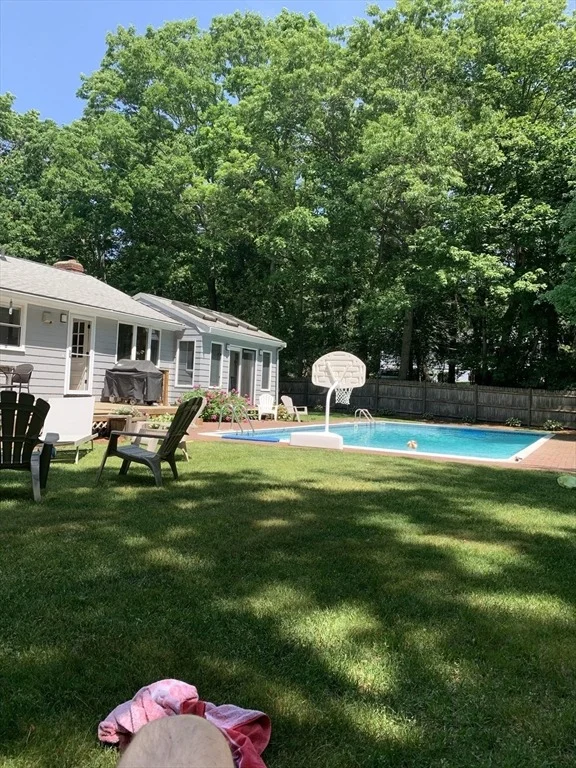 Photo of 215 Briar Lane