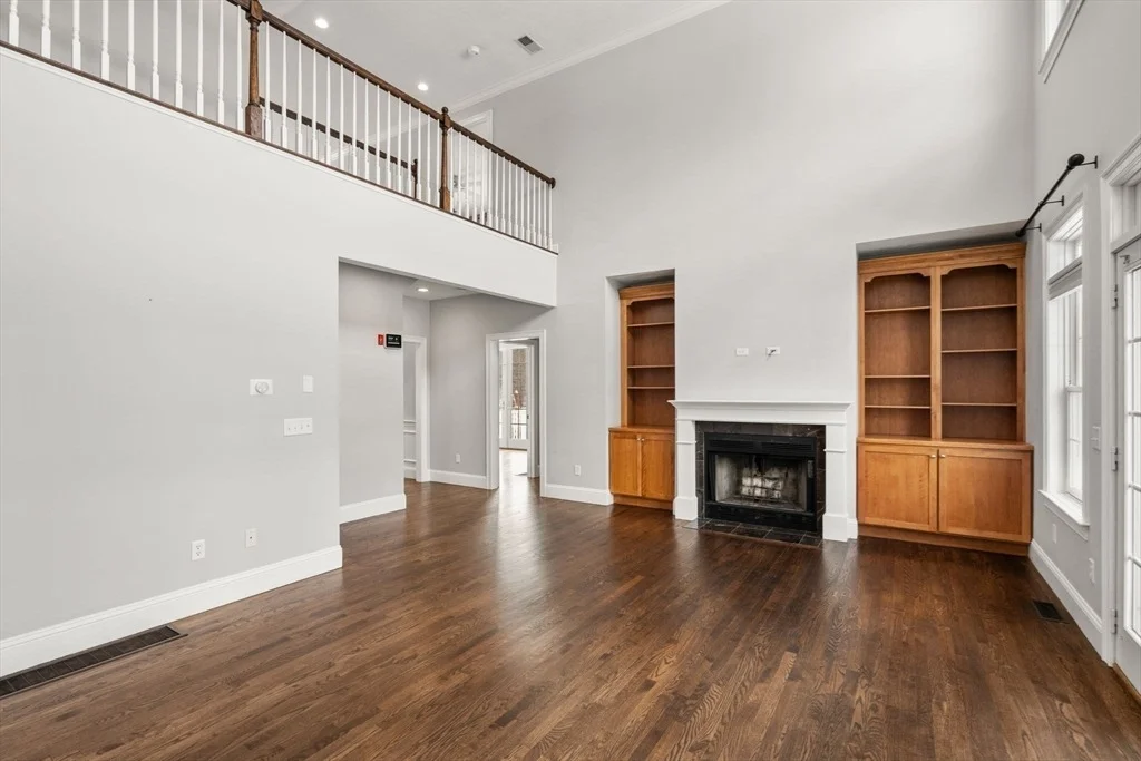 Photo of 17 Larkin Rd